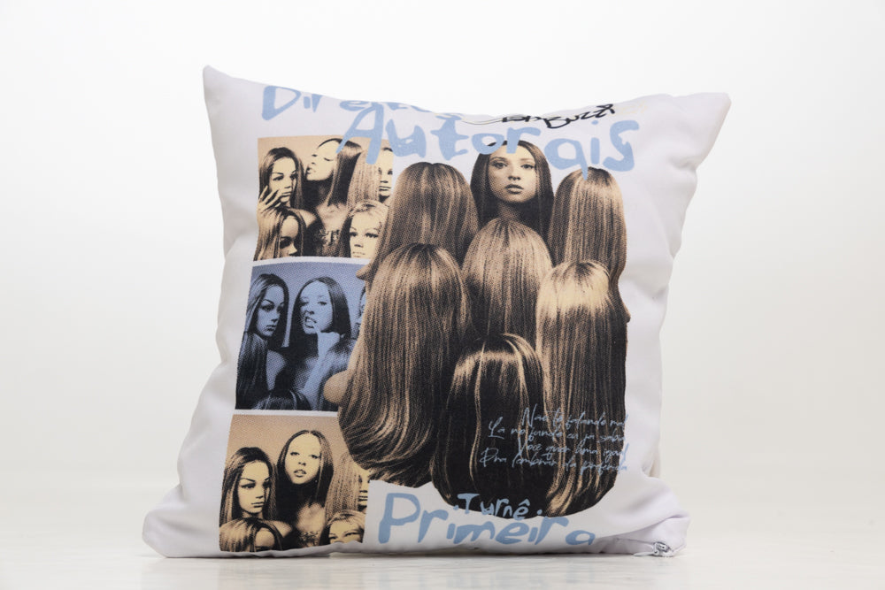 Almofada "Direitos Autorais" (Isa Buzzi)