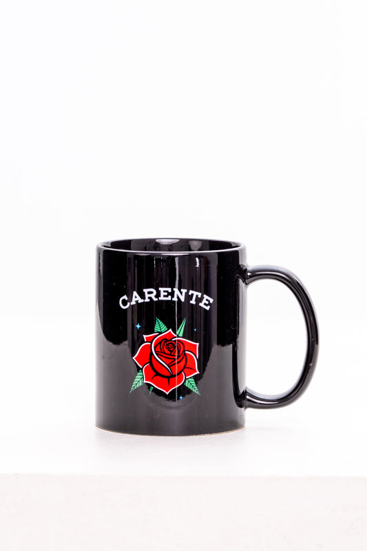 Caneca “Carente” - Isa Buzzi