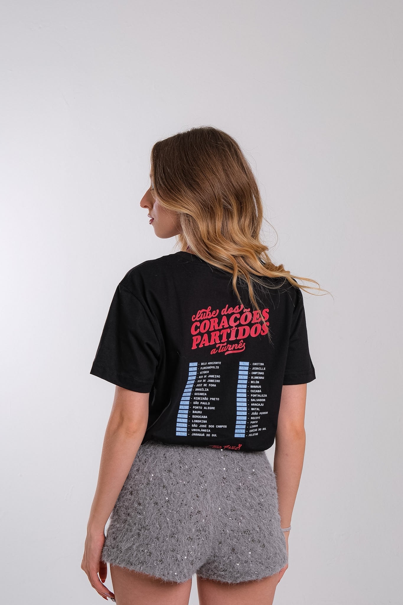 Camiseta "Olho" - Isa Buzzi - Turnê Clube dos Corações Partidos